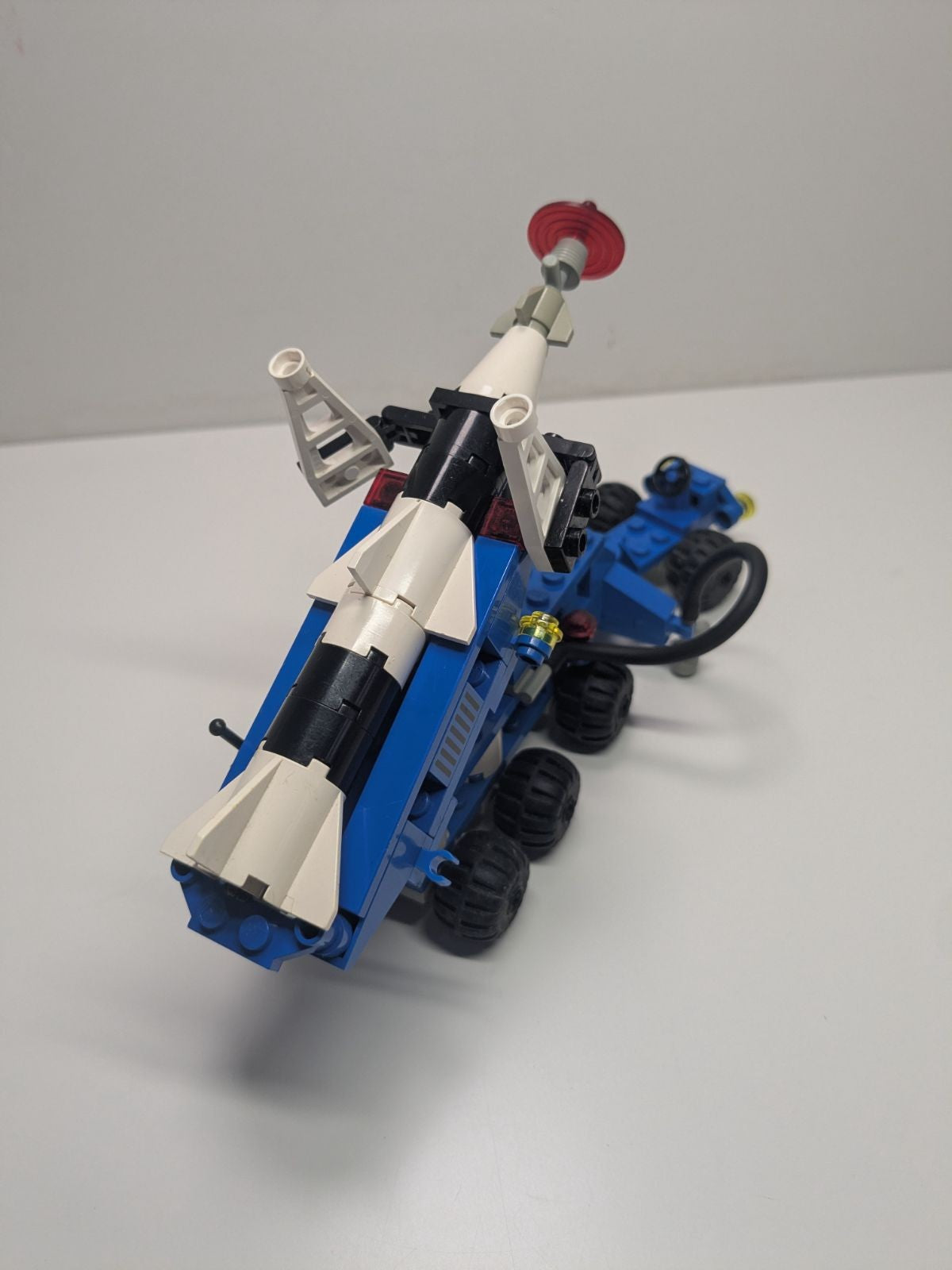 LEGO Space: Lunar Rocket Launcher (6881) - Complete - play features