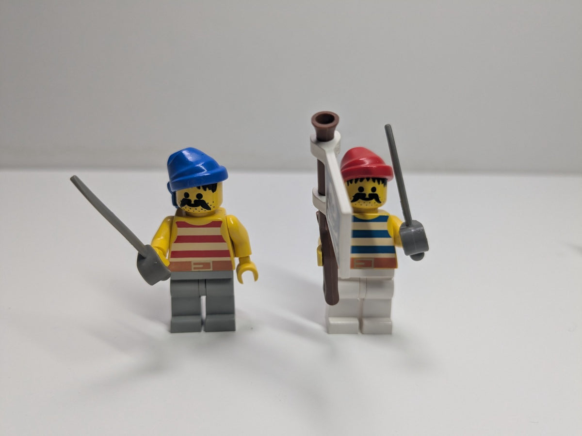 LEGO Pirates: Castaway's Raft (6257) - Incomplete - minifigures