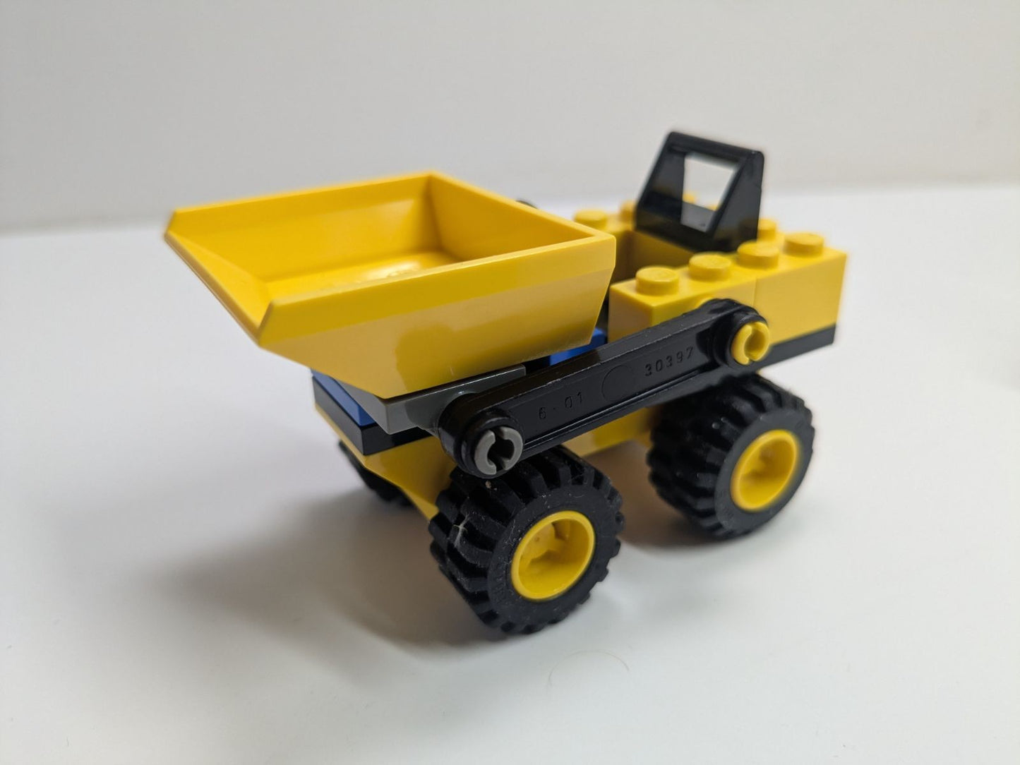 LEGO Town: Wheeled Front Shovel (6474) - Complete - set details