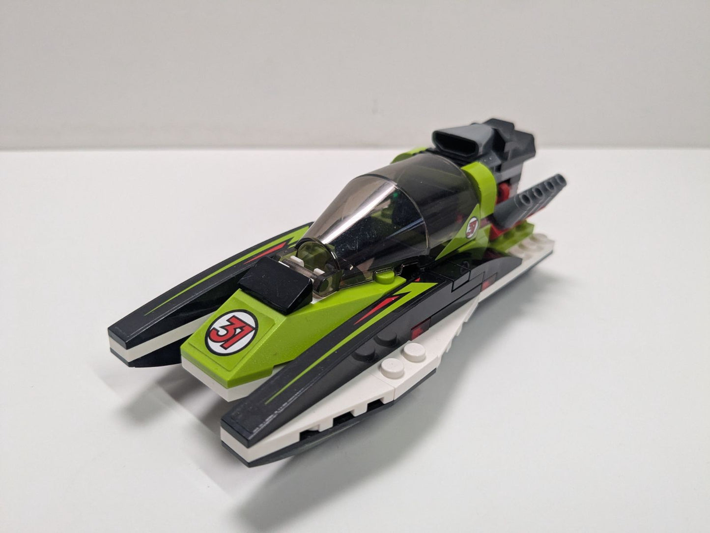 LEGO City: Race Boat (60114) - Complete - set details