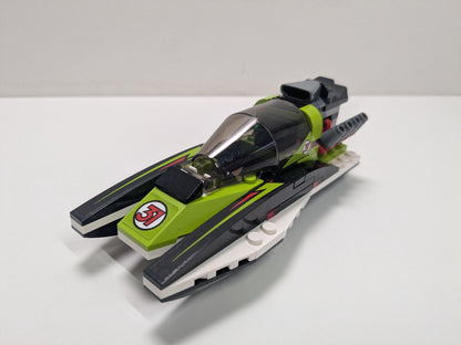 LEGO City: Race Boat (60114) - Complete - set details