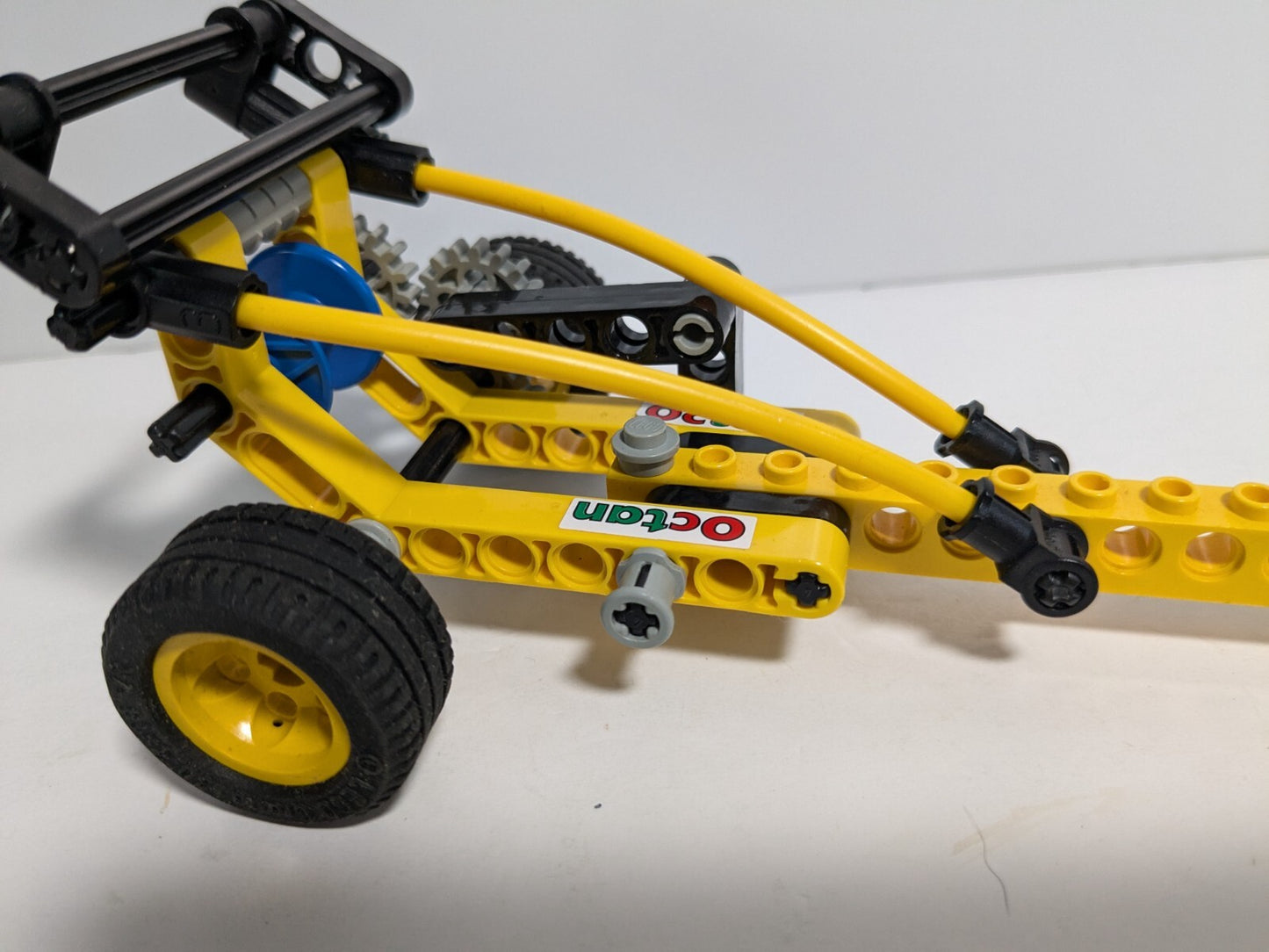 LEGO Technic: Elacstatic Turbo (8205) - Complete