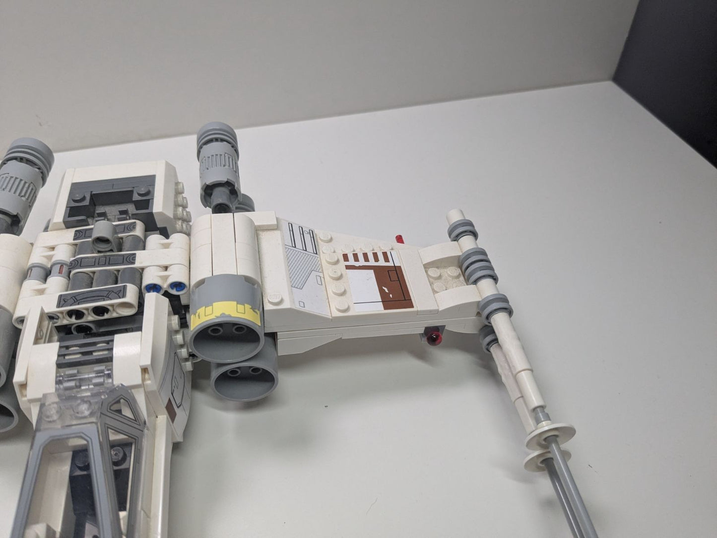 LEGO Star Wars: Luke Skywalker's X-Wing Fighter (75301) - Complete