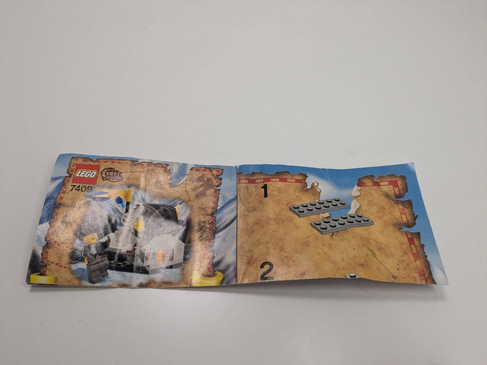 LEGO Adventurers: Secret of the Tomb (7409) - Complete - rear view