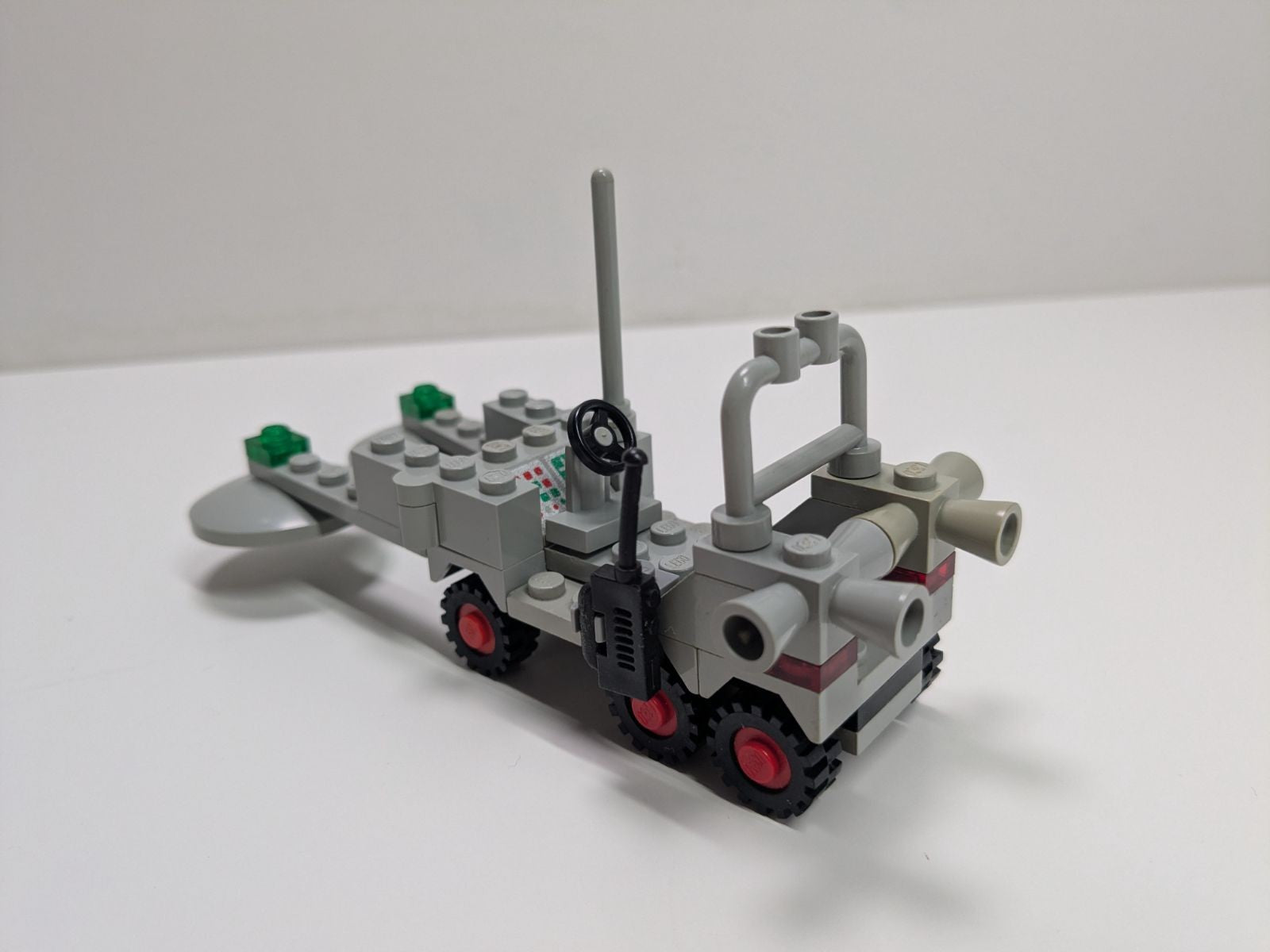 LEGO Space: Mineral Detector (6841) - Almost Complete - rear view