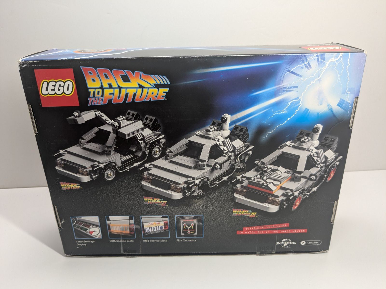 LEGO LEGO Ideas and CUUSOO: The DeLorean Time Machine (21103) - Complete - view 12
