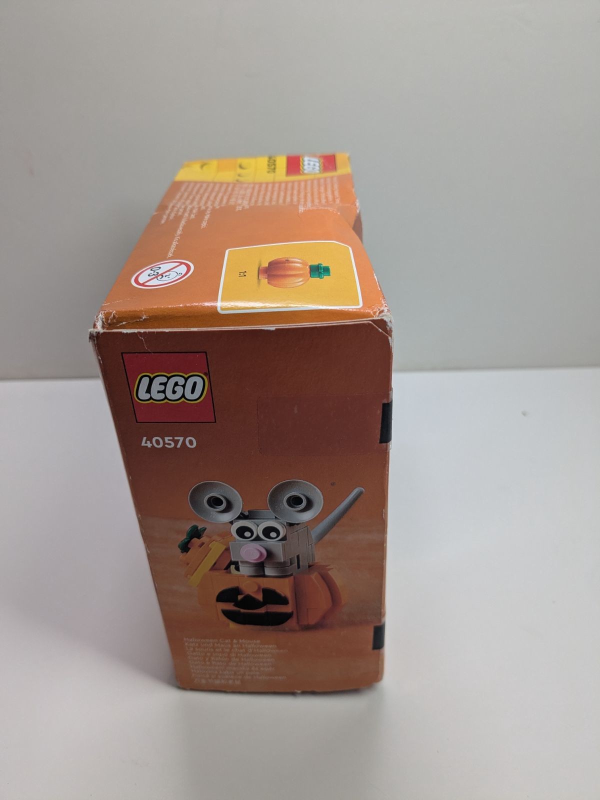 LEGO Seasonal: Halloween Cat & Mouse (40570) - New Sealed - close-up