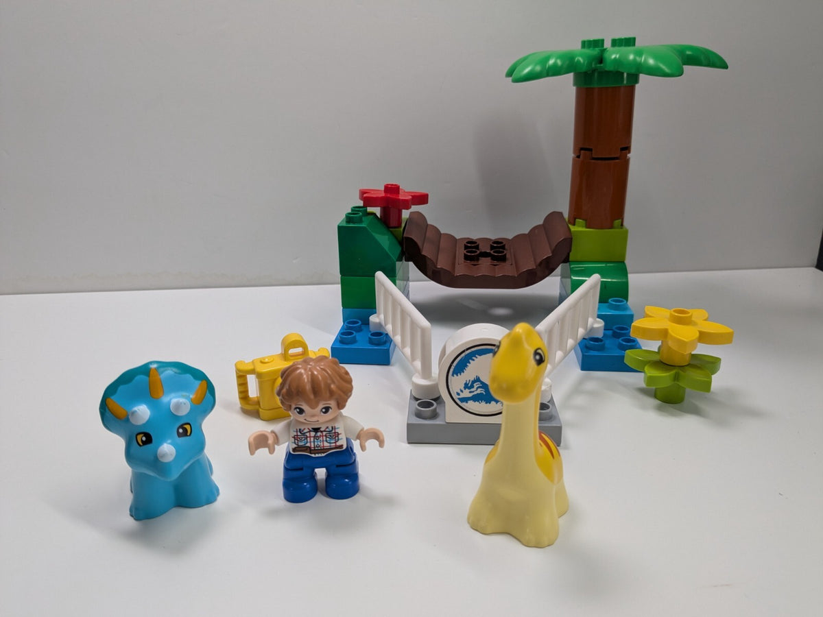 LEGO Duplo: Gentle Giants Petting Zoo (10879) - Complete - box front