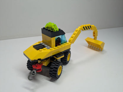 LEGO Town: Wheeled Front Shovel (6474) - Complete - contents