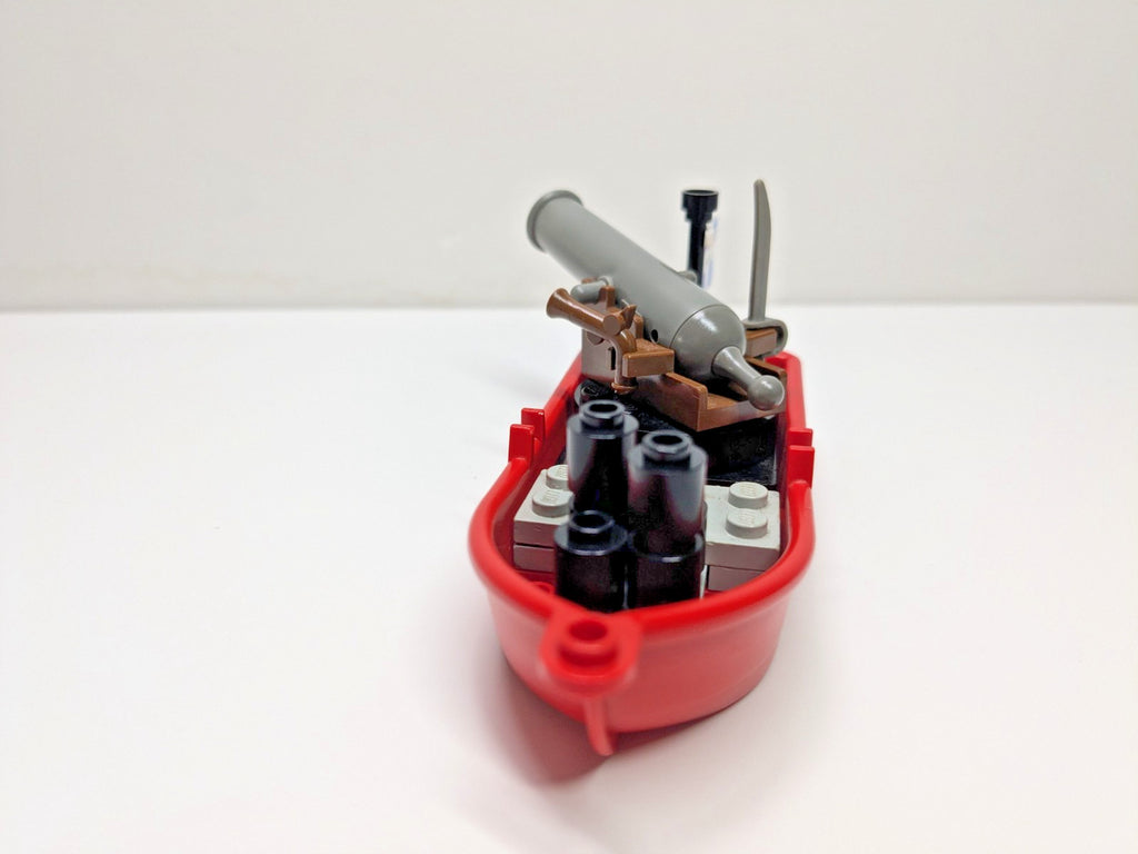 LEGO Pirates: Harbour Sentry (6245) - Complete - close-up