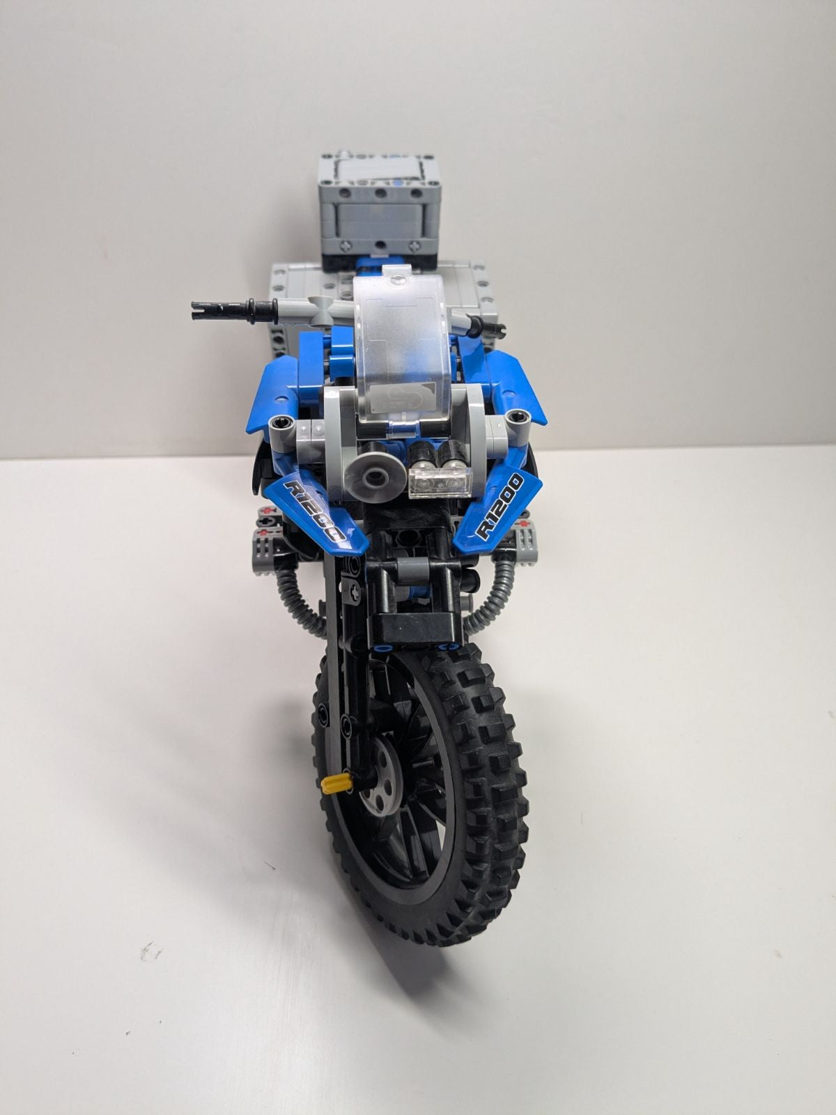 LEGO Technic: BMW R 1200 GS Adventure (42063) - Complete - set details