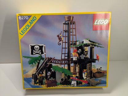 LEGO Pirates: Forbidden Island (6270) - Complete