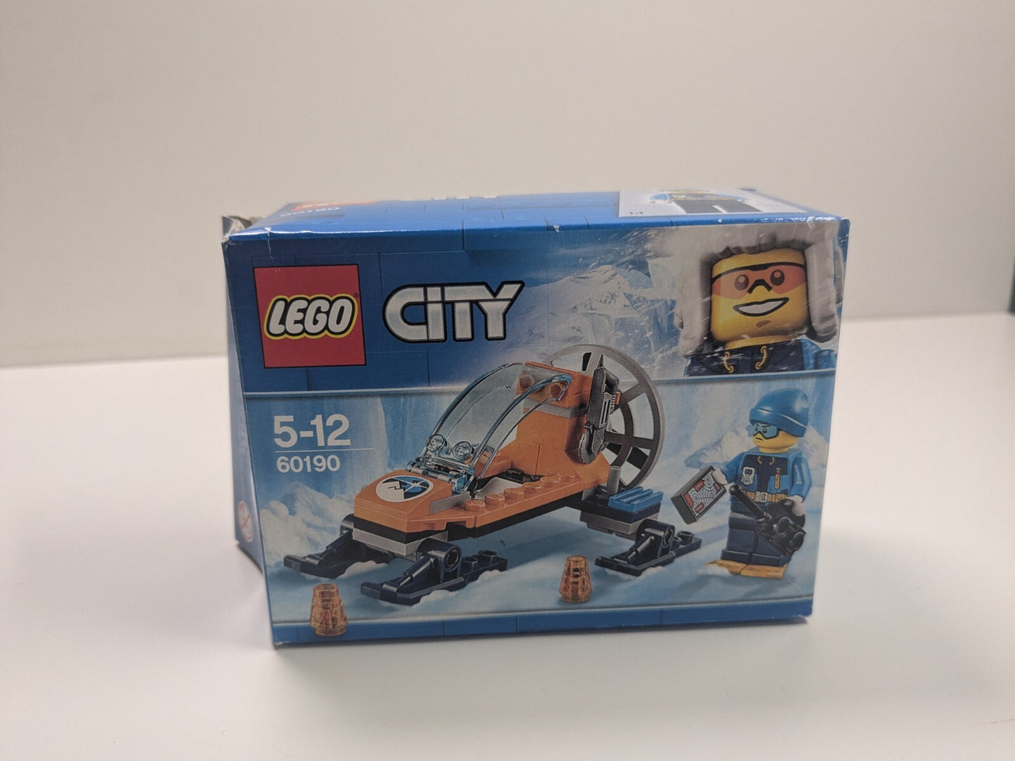 LEGO City: Arctic Ice Glider (60190) - Complete
