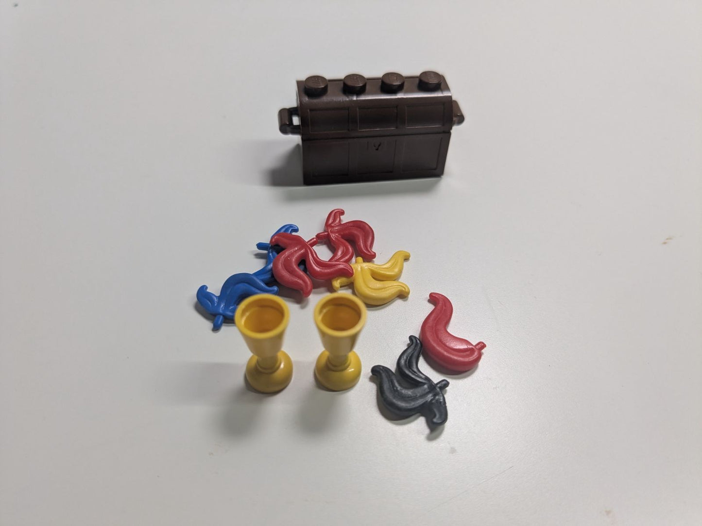 LEGO Castle: Camouflaged Outpost (6066) - Almost Complete