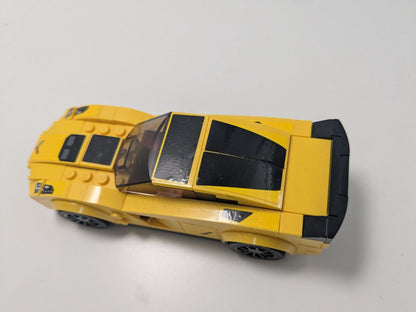 LEGO Speed Champions: Chevrolet Corvette Z06 (75870) - Complete - play features