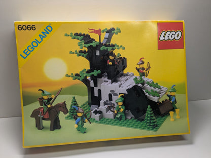 LEGO Castle: Camouflaged Outpost (6066) - Almost Complete