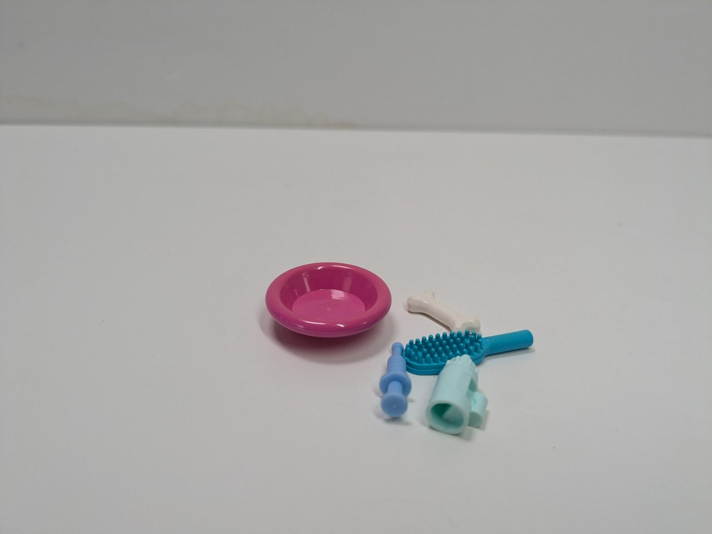 LEGO Friends: Emma's Mobile Veterinary Clinic (41360) - Complete