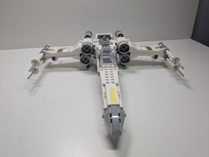 LEGO Star Wars: Luke Skywalker's X-Wing Fighter (75301) - Complete