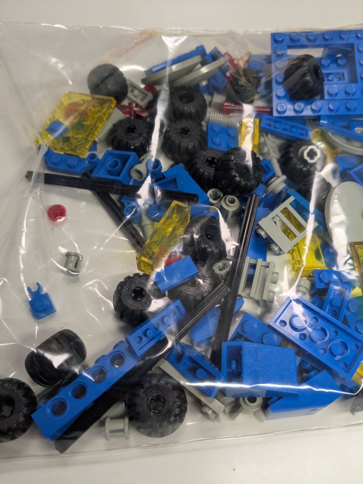 LEGO Space: Uranium Search Vehicle (6928) - Complete - alternate view