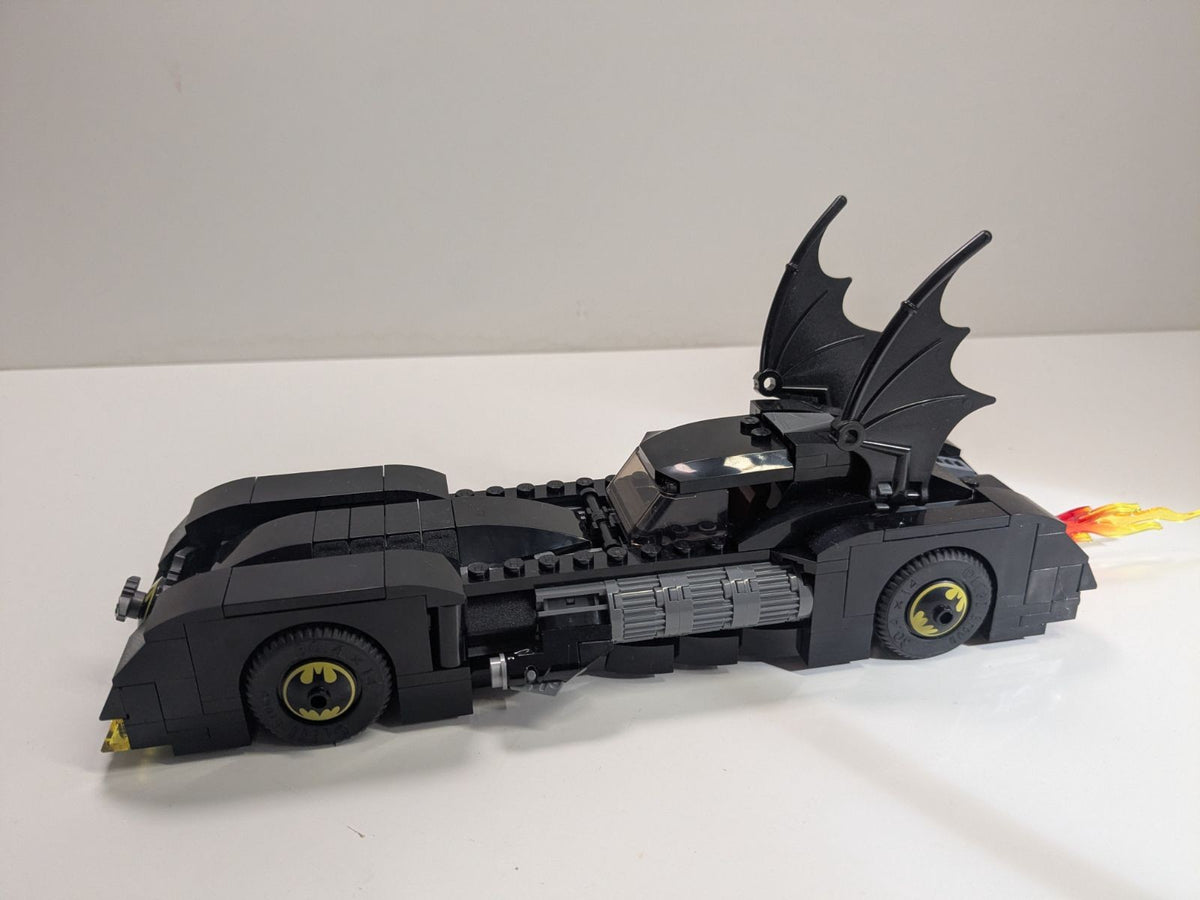 LEGO Super Heroes DC: Batmobile: Pursuit of The Joker (76119) - Complete - alternate view