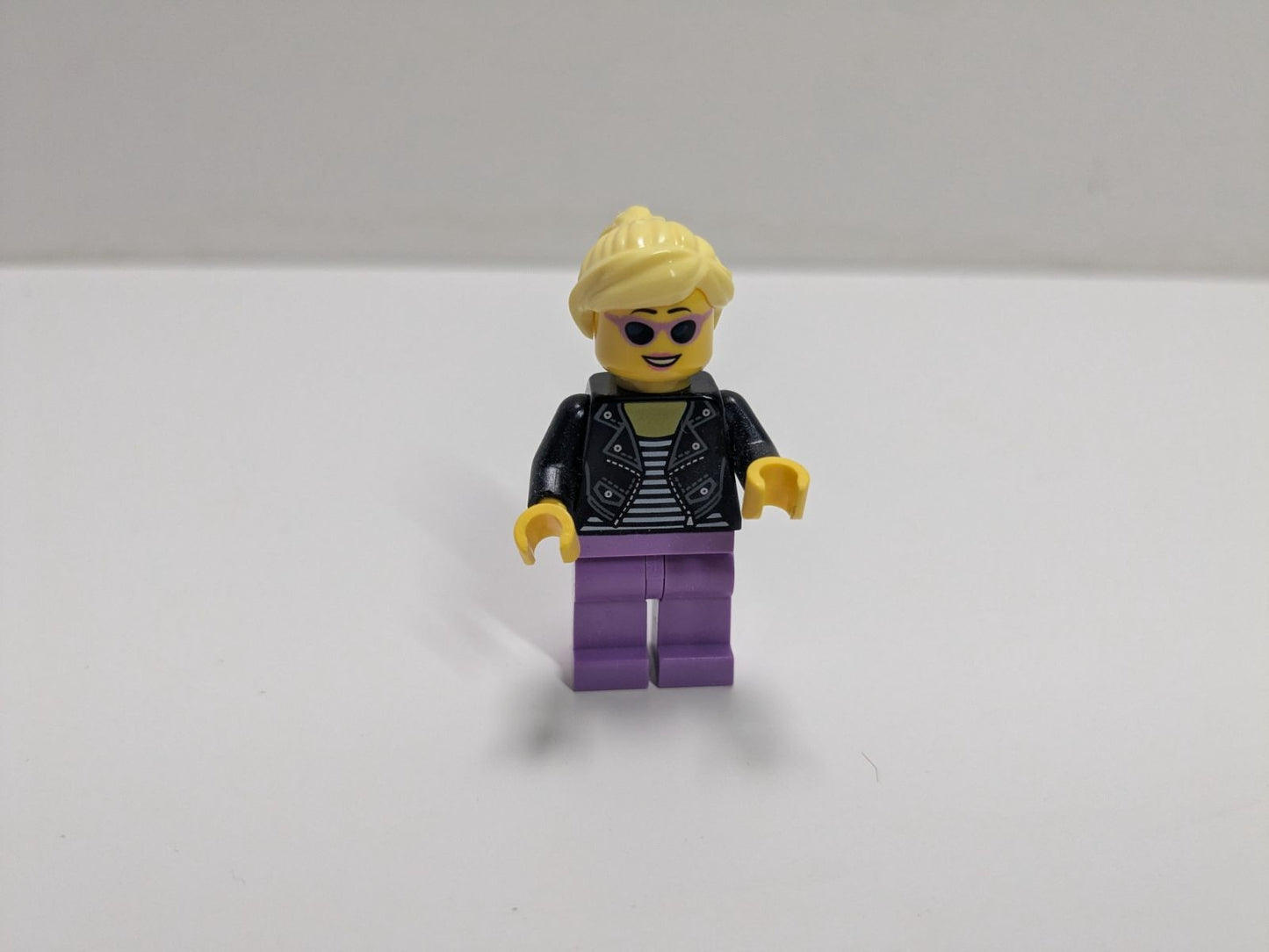 LEGO LEGO Ideas and CUUSOO: Vintage Car (40448) - Complete - minifigures