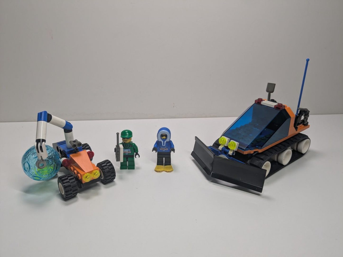LEGO Town: Arctic Expedition (6573) - Complete - built set